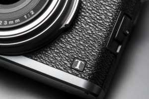 FUJIFILM  X100T