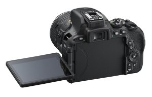 Nikon D5500 back lcd open