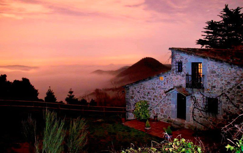 000-Fontdellops-boira-roja