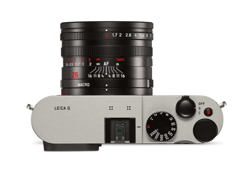 leica q titanium gray